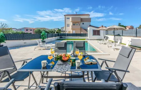 Location appartement à Vir