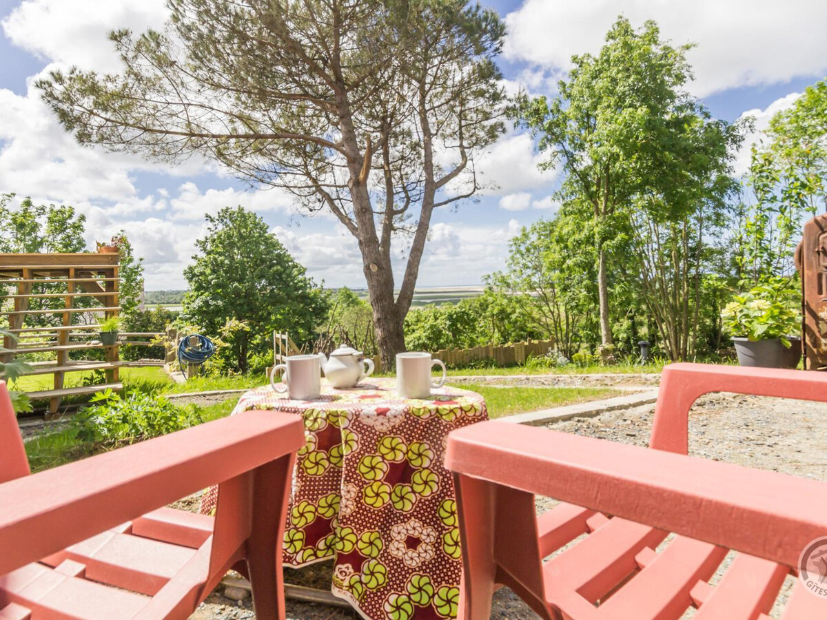 Appartement vue baie de Regnéville, terrasse privée - Photo 6