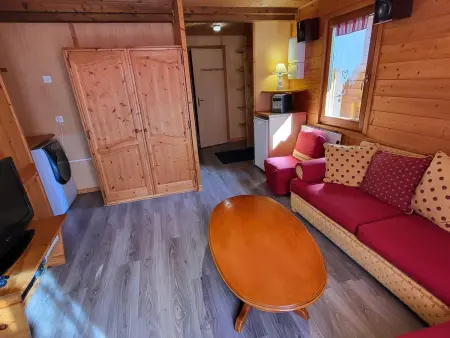 Location appartement à La Tania, Appartement calme 8-10 pers, balcon, animaux admis