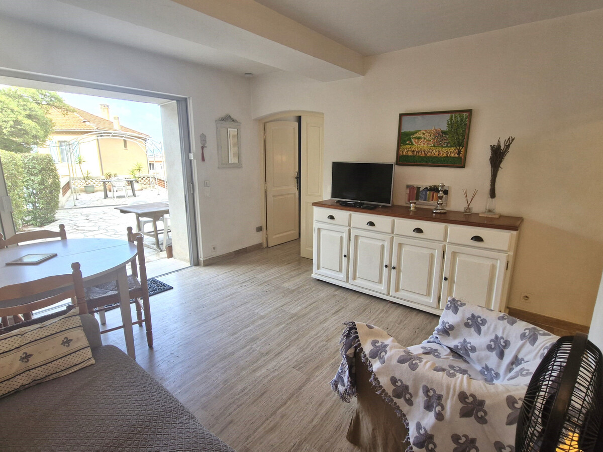 Appartement 2 pièces climatisé, terrasse 50 m², sud, parking - Photo 5
