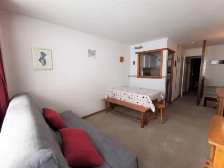 T2 cabine 6 pers. balcon sud face aux pistes - La Mongie : photo 2
