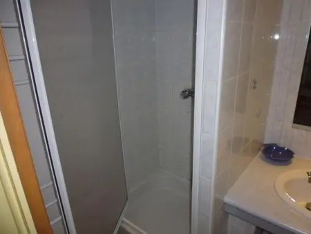T2 cabine 6 pers. balcon sud face aux pistes - La Mongie : photo 8