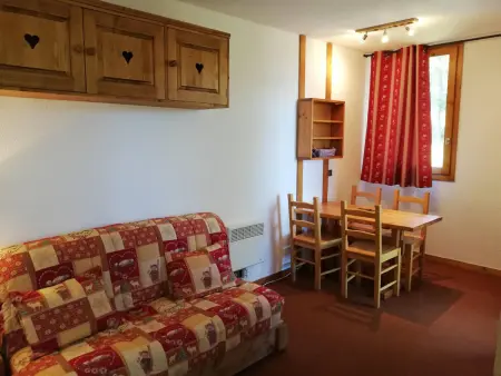 Location appartement à Valmorel, Studio divisible 27m², balcon, proche pistes et remontées