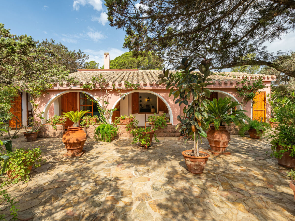 Villa Atzeni, 4 chambres rénovée 2023 à Villasimius - Photo 1