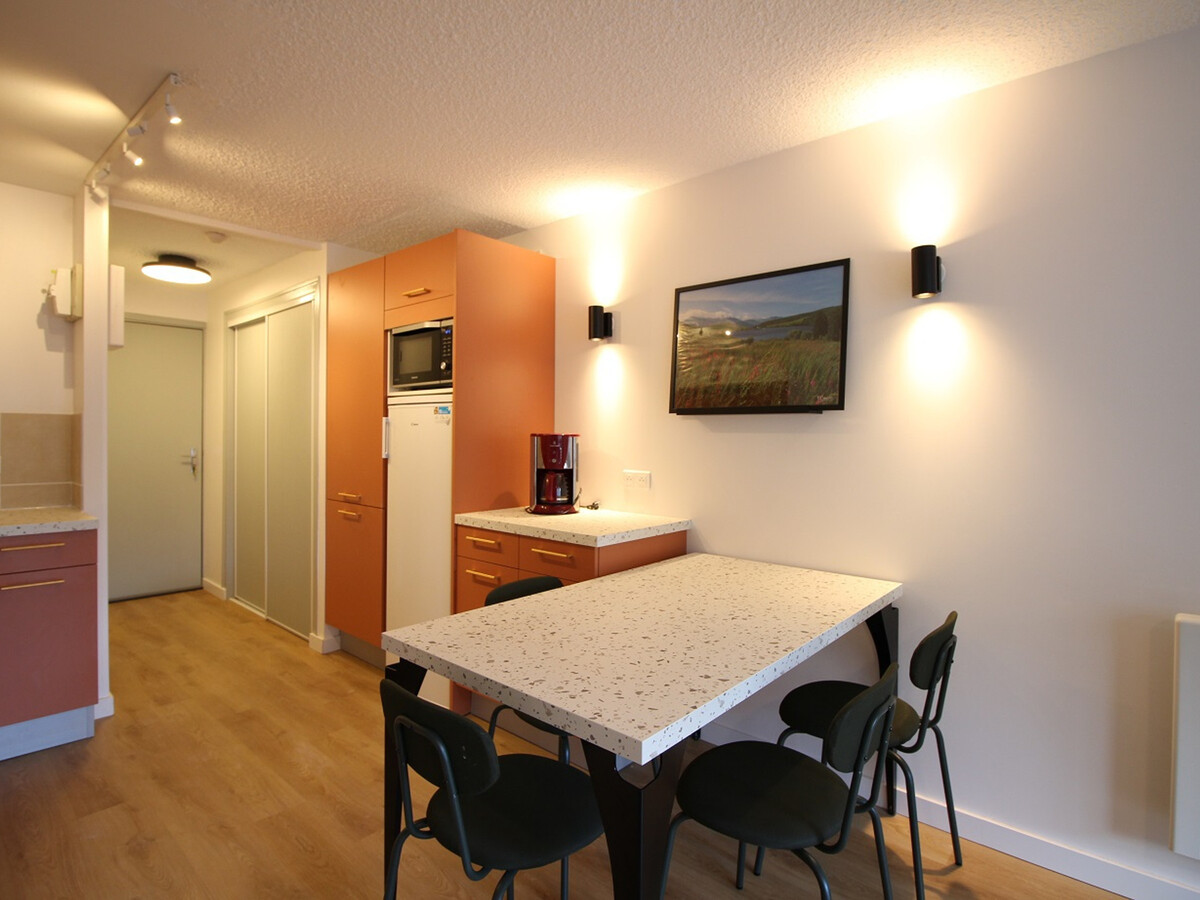 T2 33m² balcon sud et parking – 400m centre Mont-Dore - Photo 2