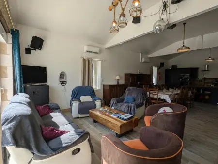 Maison familiale avec piscine privée et jardin pour 11 pers - Photo 7