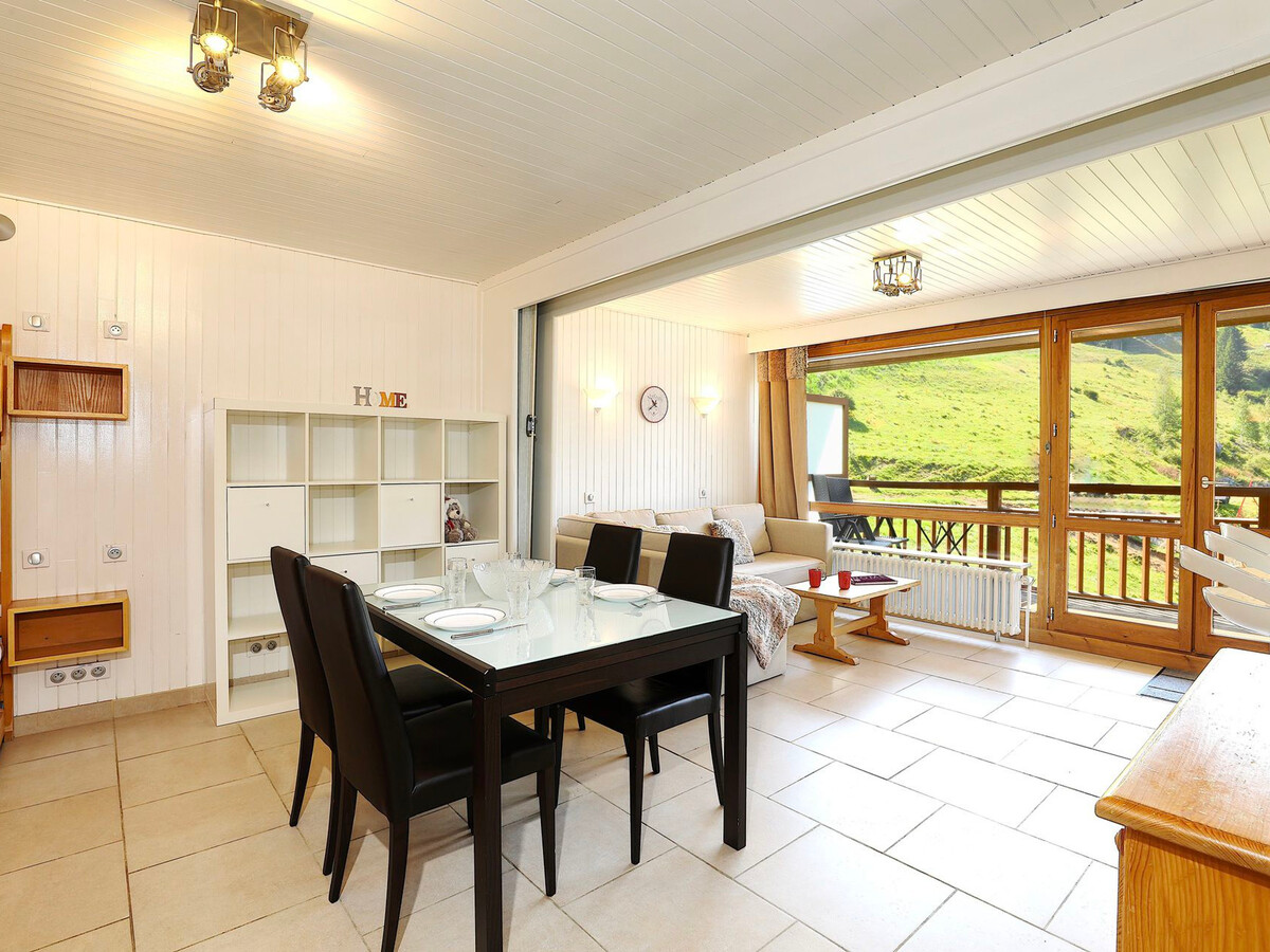 Studio 36m² rénové skis aux pieds à Courchevel 1650 - Photo 2