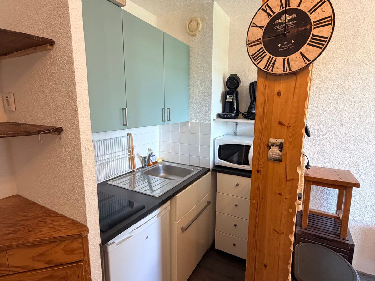 Studio cabine 24m² au pied des pistes, balcon sud - Photo 4
