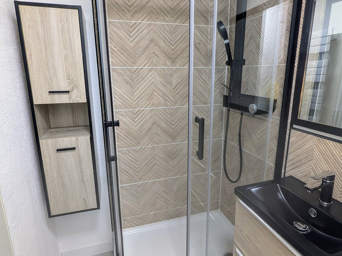 Studio cabine 24m² au pied des pistes, balcon sud - Photo 6
