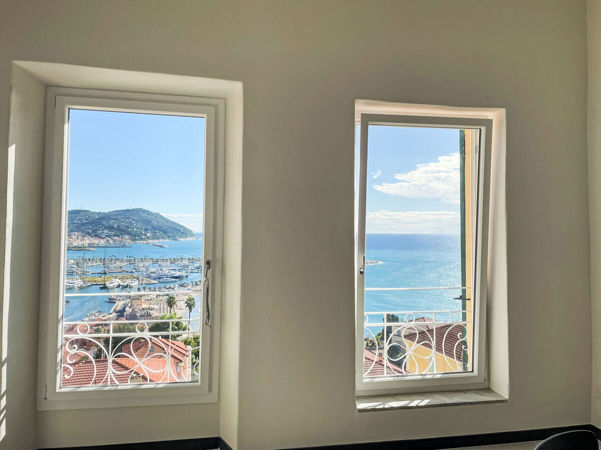Mareviglia - Appartement rénové 2024 vue mer, Imperia - Photo 13