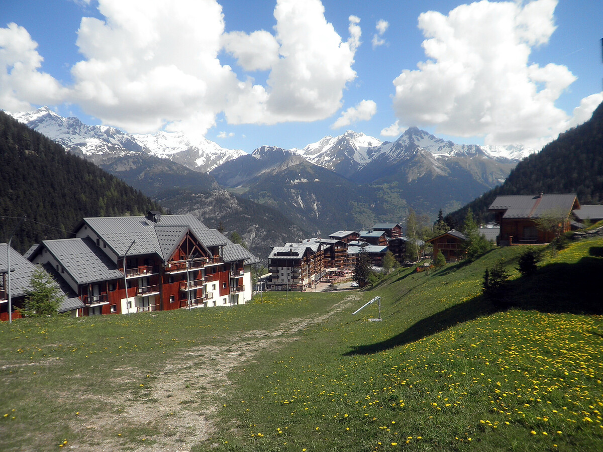 Appart 2 pièces 4 pers. au pied des pistes, balcon Vanoise - Photo 10