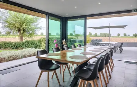 Villa 360 m² avec jacuzzi et sauna, 10 personnes : photo 5