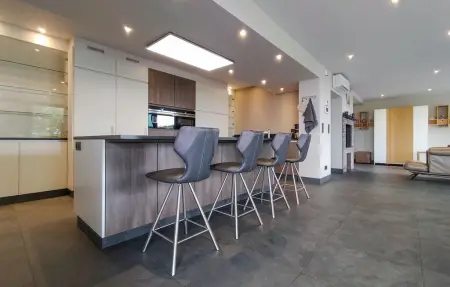Villa 360 m² avec jacuzzi et sauna, 10 personnes : photo 31