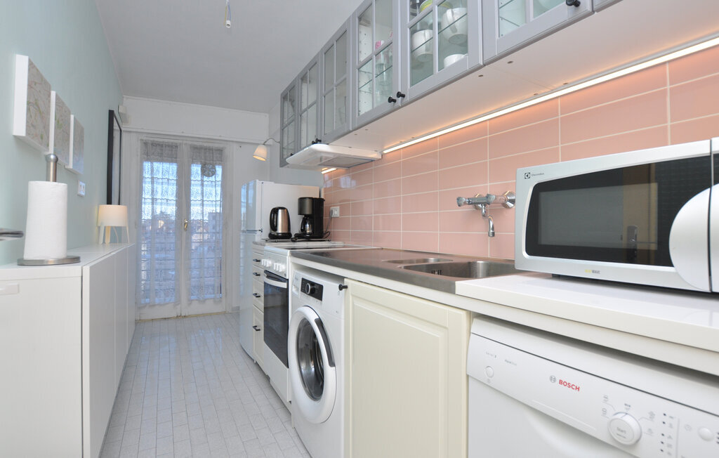 Studio balcon 5e étage au cœur de Cannes - Photo 3