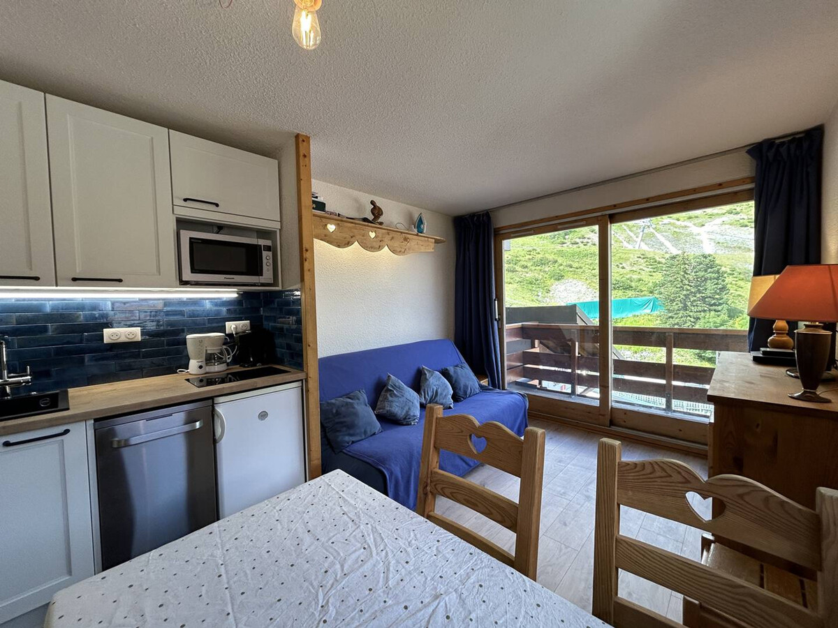Appart 2 pièces Méribel Mottaret, balcon, pieds des pistes - Photo 4
