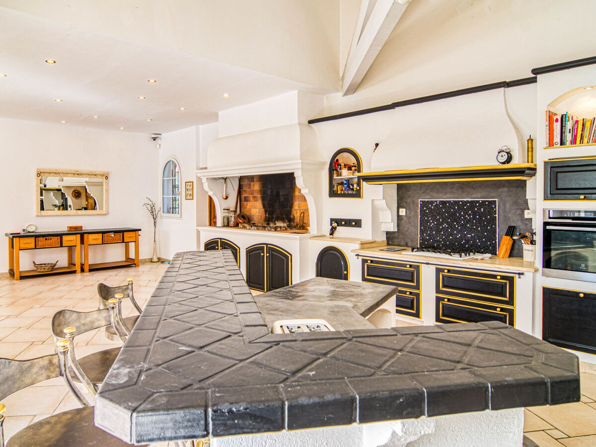 La Bonne Nouvelle – Villa 450m² piscine chauffée - Photo 21