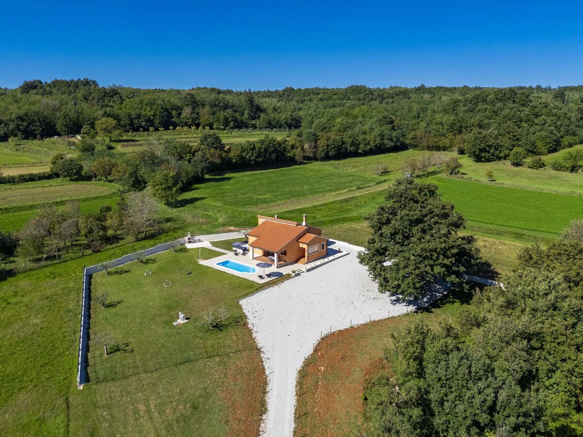 Maison Tina, 3 chambres avec piscine privée à Žminj - Photo 3