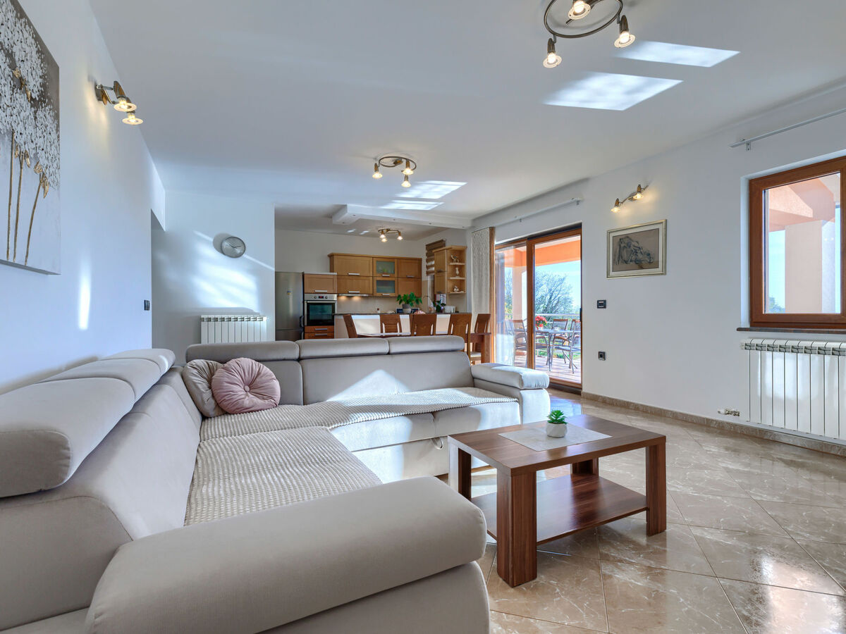 Maison Tina, 3 chambres avec piscine privée à Žminj - Photo 12
