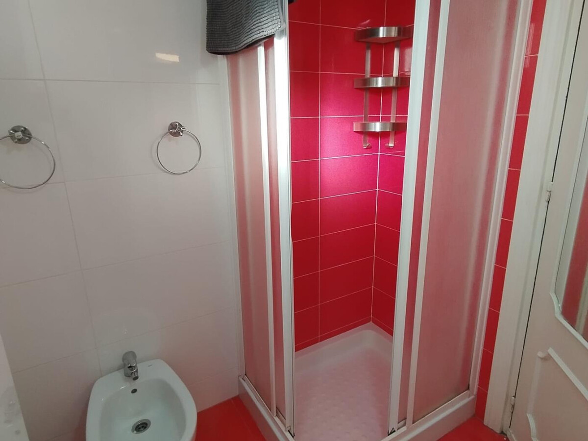 Appartement 2 chambres climatisé avec balcon privé à Torremolinos - Photo 8