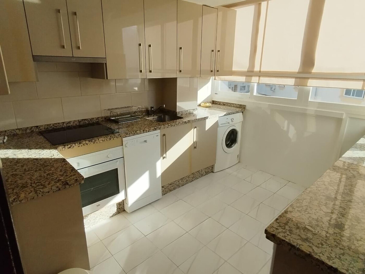 Appartement 2 chambres climatisé avec balcon privé à Torremolinos - Photo 25