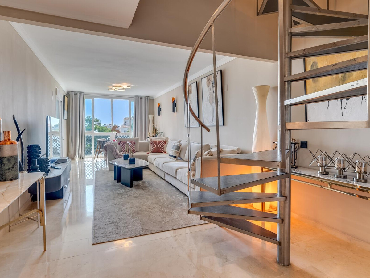 Penthouse duplex luxe à Marbella, 4 chambres, 4 piscines - Photo 6