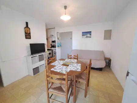 Apt RDC avec accès direct plage, grande terrasse, cuisine équipée, PARKING - Photo 6