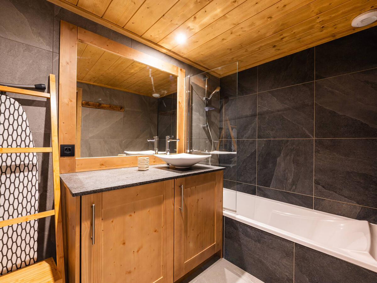 Appart 88m² 8p, skis aux pieds, vue Mont Blanc - Photo 11