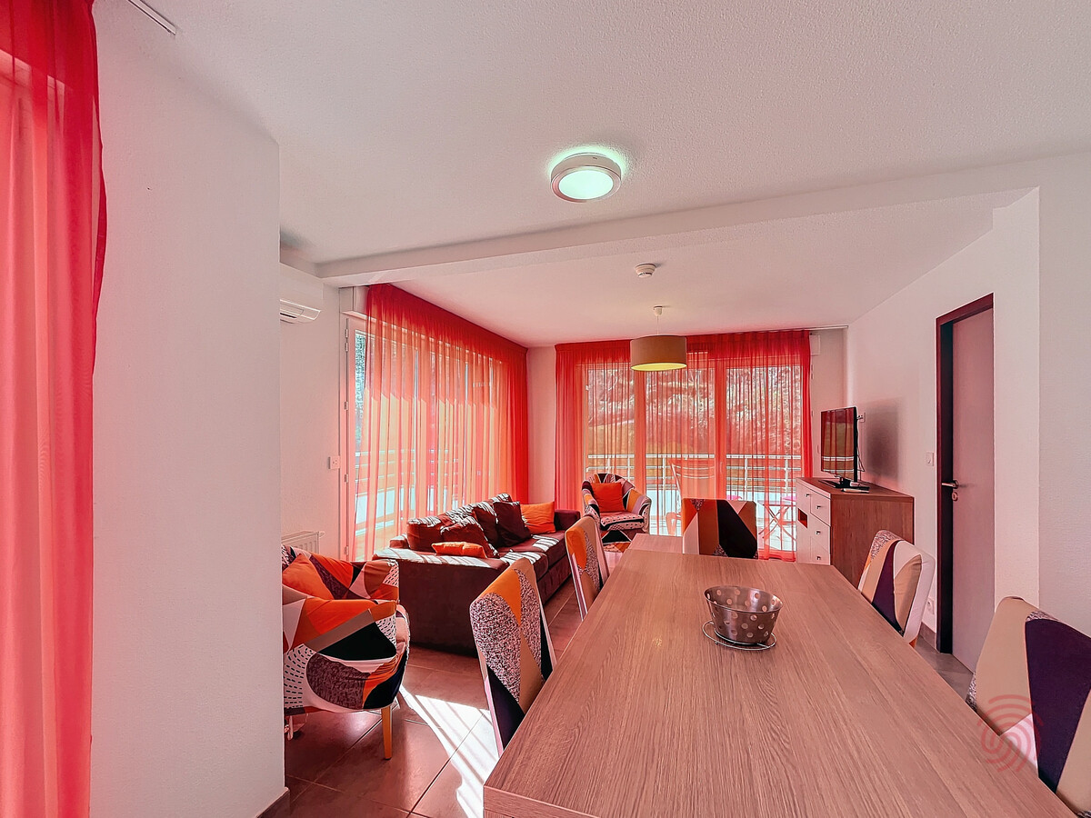 F3 climatisé 65m² terrasse vue montagnes à Lamalou-les-Bains - Photo 5