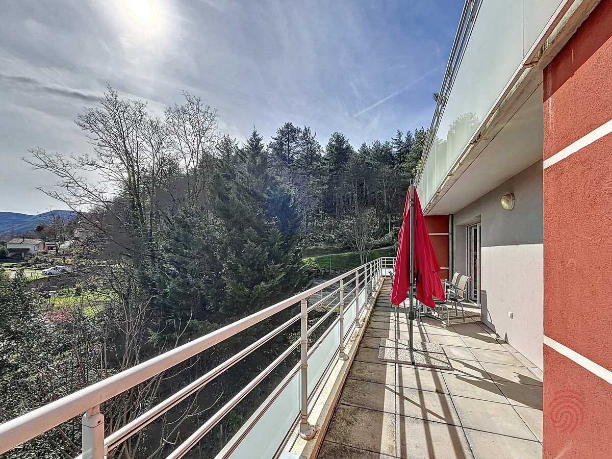 F3 climatisé 65m² terrasse vue montagnes à Lamalou-les-Bains - Photo 18