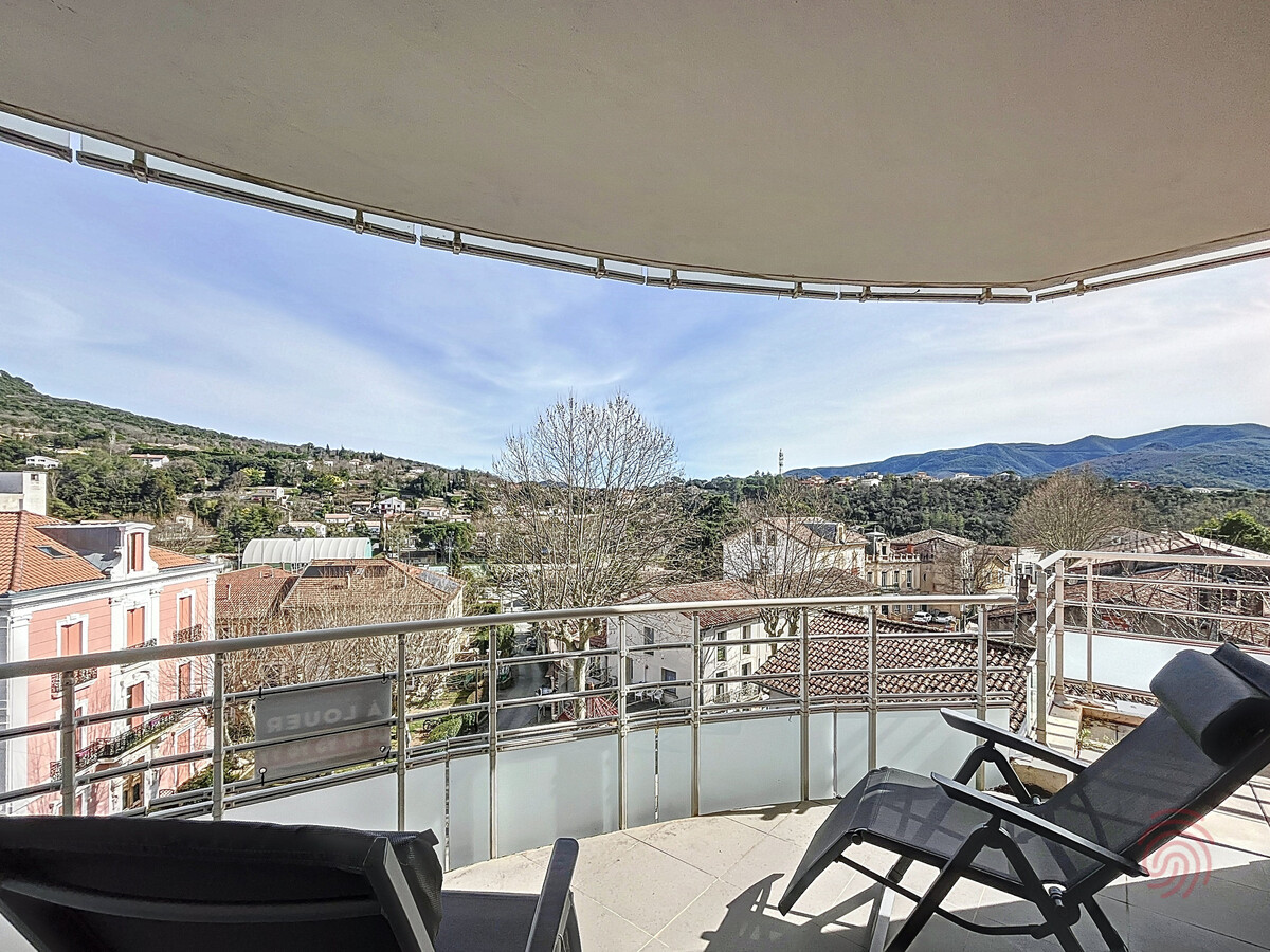F3 climatisé 65m² terrasse vue montagnes à Lamalou-les-Bains - Photo 23