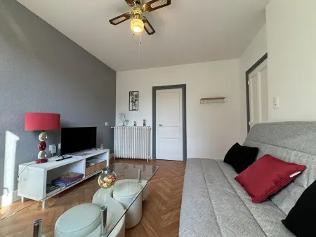 Gîte 4 pers. entre canal et Loire, jardin 600m² : photo 2