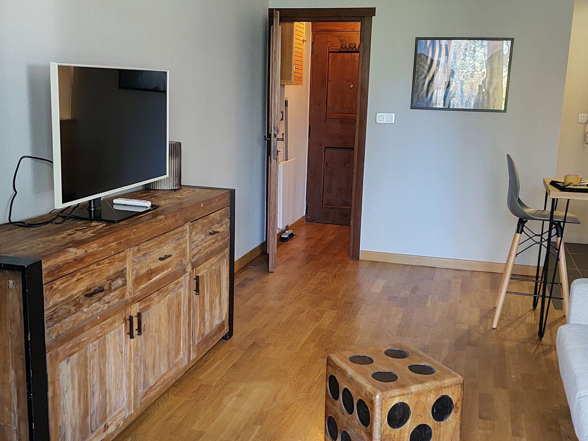 Studio rénové 26m² vue Aiguille des Drus à Chamonix - Photo 2