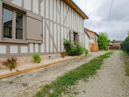 Gîte cocooning avec cour privée close à Lesmont, animaux acceptés : photo 15