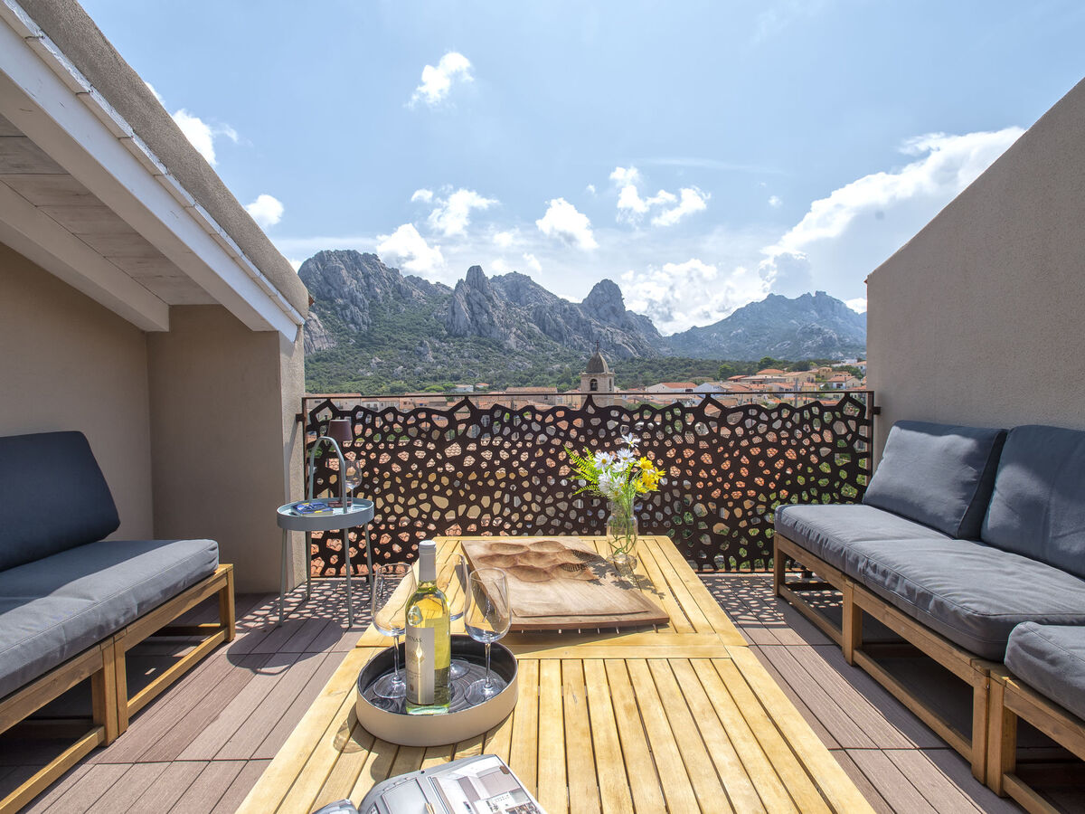 Maison Natalia 3 étages, vue montagne à San Pantaleo - Photo 2