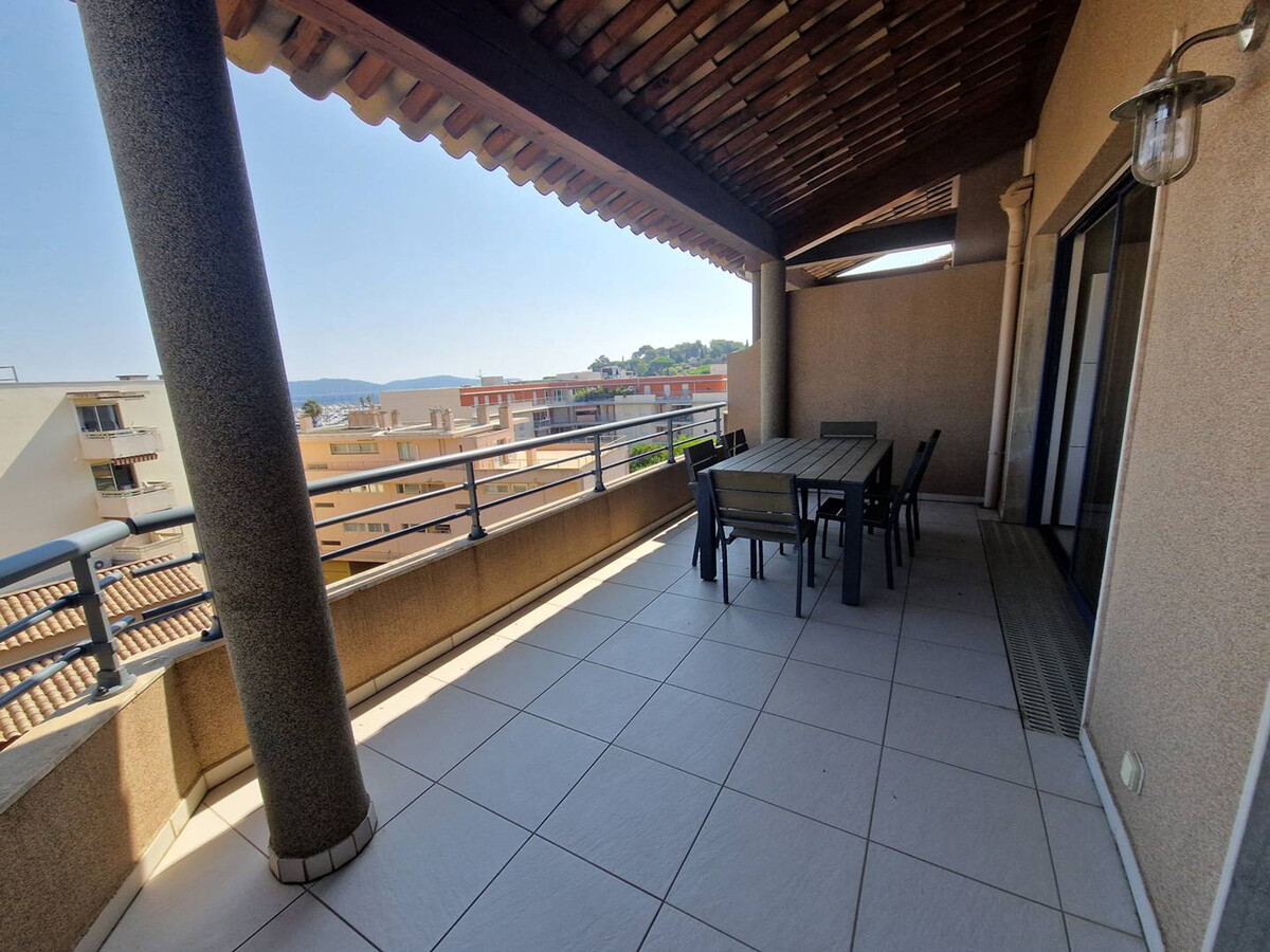 Appart 2 chambres vue mer et toit-terrasse à Cavalaire - Photo 12