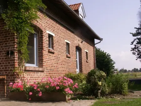 Location gite à Fournes en Weppes, Gîte au calme avec jardin, Wifi et parking près de Lille