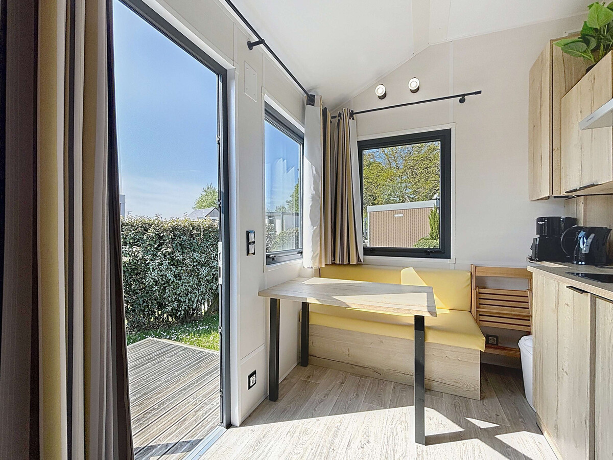 Tiny House bois avec terrasse à Jullouville, 200m plage - Photo 2