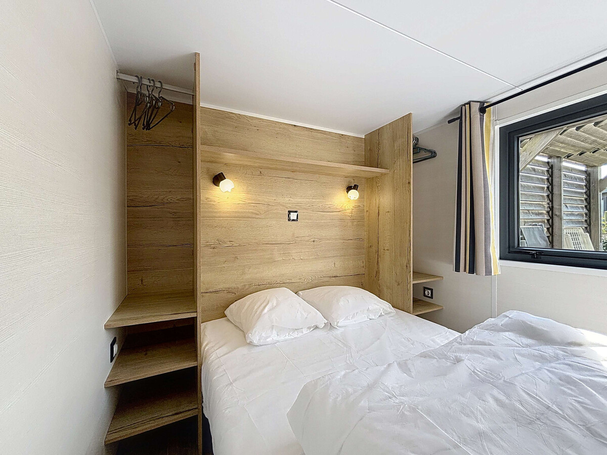 Tiny House bois avec terrasse à Jullouville, 200m plage - Photo 6