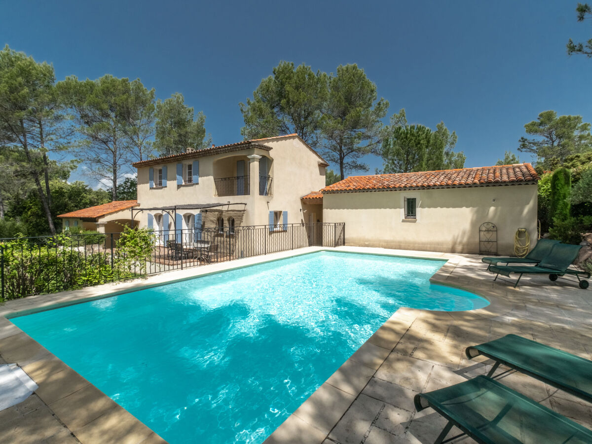 Maison 160 m² avec piscine privée – domaine de golf en Provence - Photo 1
