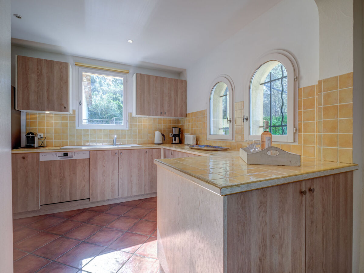 Maison 160 m² avec piscine privée – domaine de golf en Provence - Photo 8