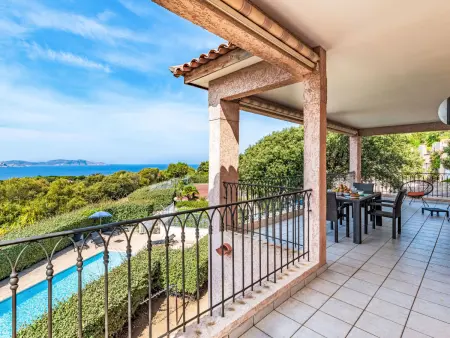 Appartement Giulia II à Lumio, terrasse vue mer : photo 22