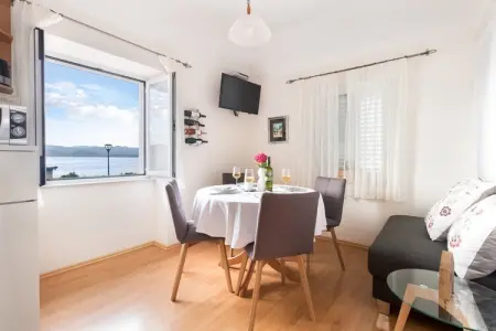 Location appartement à Cavtat, Apartments Lotea - Two-Bedroom Apartment with Terrace and Sea View