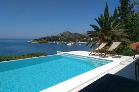 Location appartement à Mlini, Villa Mirjana - One Bedroom Apartment with Terrace and Side Sea View (Taverna)