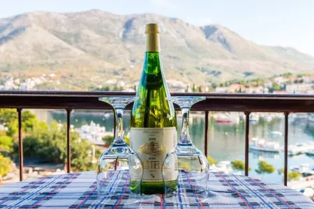 Location appartement à Cavtat, Apartments & Rooms Mihajica- Standard Double or Twin Room with Balcony and Sea View