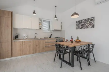 Location appartement à Cavtat, Apartment Dolce -  Two Bedroom Apartment with Balcony and Sea View