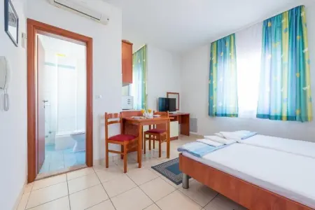 Villa Borna Apartments - Superior Studio Apartment with Terrace and Sea View (2 Adults) - br. 9, Villa Borna Apartments - Superior Studio Apartment with Terrace and Sea View - br. 9 - Photo 8