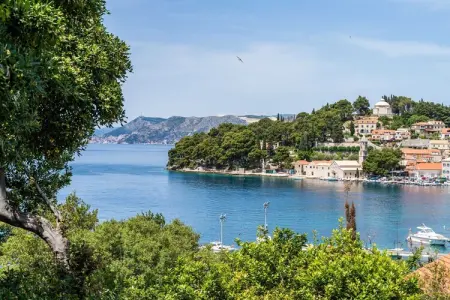 Location appartement à Cavtat, Apartments & Rooms Mara & Petrunjela - Deluxe Double Room with Sea View
