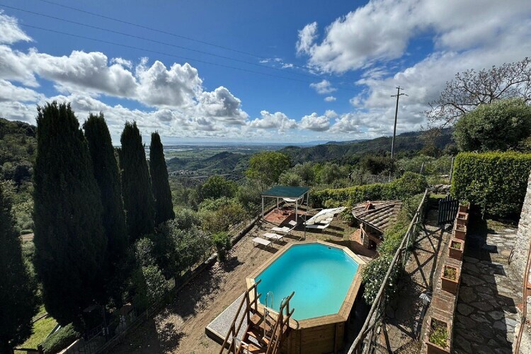Borgo Bucatra Tramonto, Maison en pierre à Chiatri avec vue sur lac - Photo 1