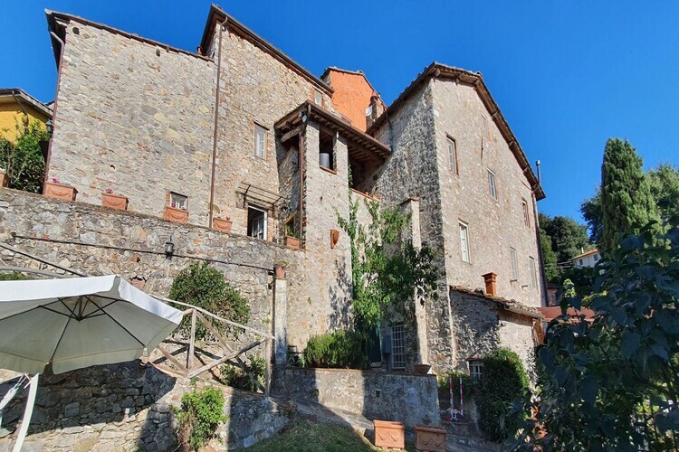 Borgo Bucatra Tramonto, Maison en pierre à Chiatri avec vue sur lac - Photo 3