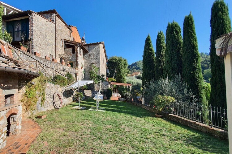Borgo Bucatra Tramonto, Maison en pierre à Chiatri avec vue sur lac - Photo 26